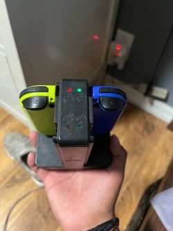 Nintendo switch joy con charger