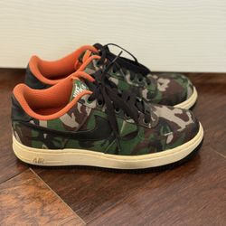 Women’s Nike ID Size 7