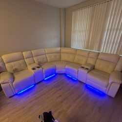 Ketsy White 2 Power Recliner Sectional