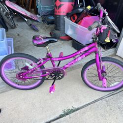Magenta Kids Bike 8-12