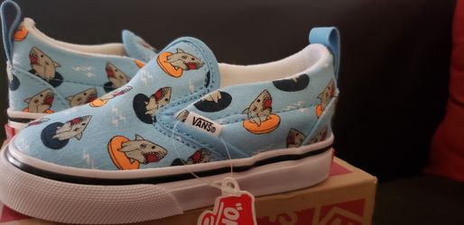 VANS slip on floatie shark shoes 5t