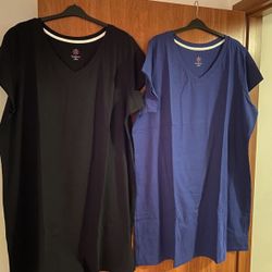  Set Of Two Isaac Mizrahi Live Essentials Short Sleeve V-Neckline Long Tunic Top 3XL