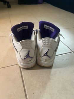 Air Jordan 4 Purple Metalicas