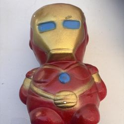 Iron man alcancia
