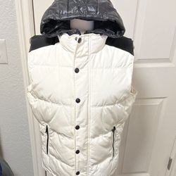 Express Hooded Puffer Vest