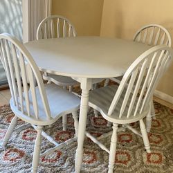 Dining Table With 4 Chairs 