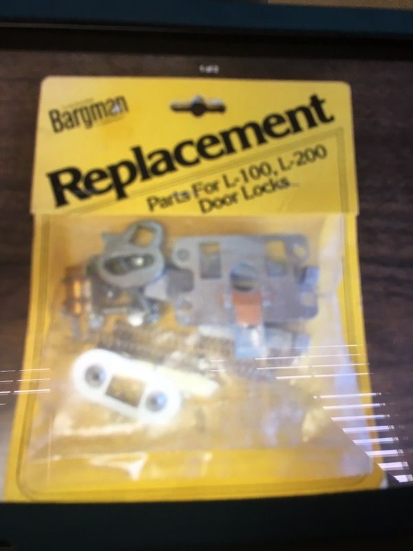 Bargman Replacement parts. L 100 200 Door locks
