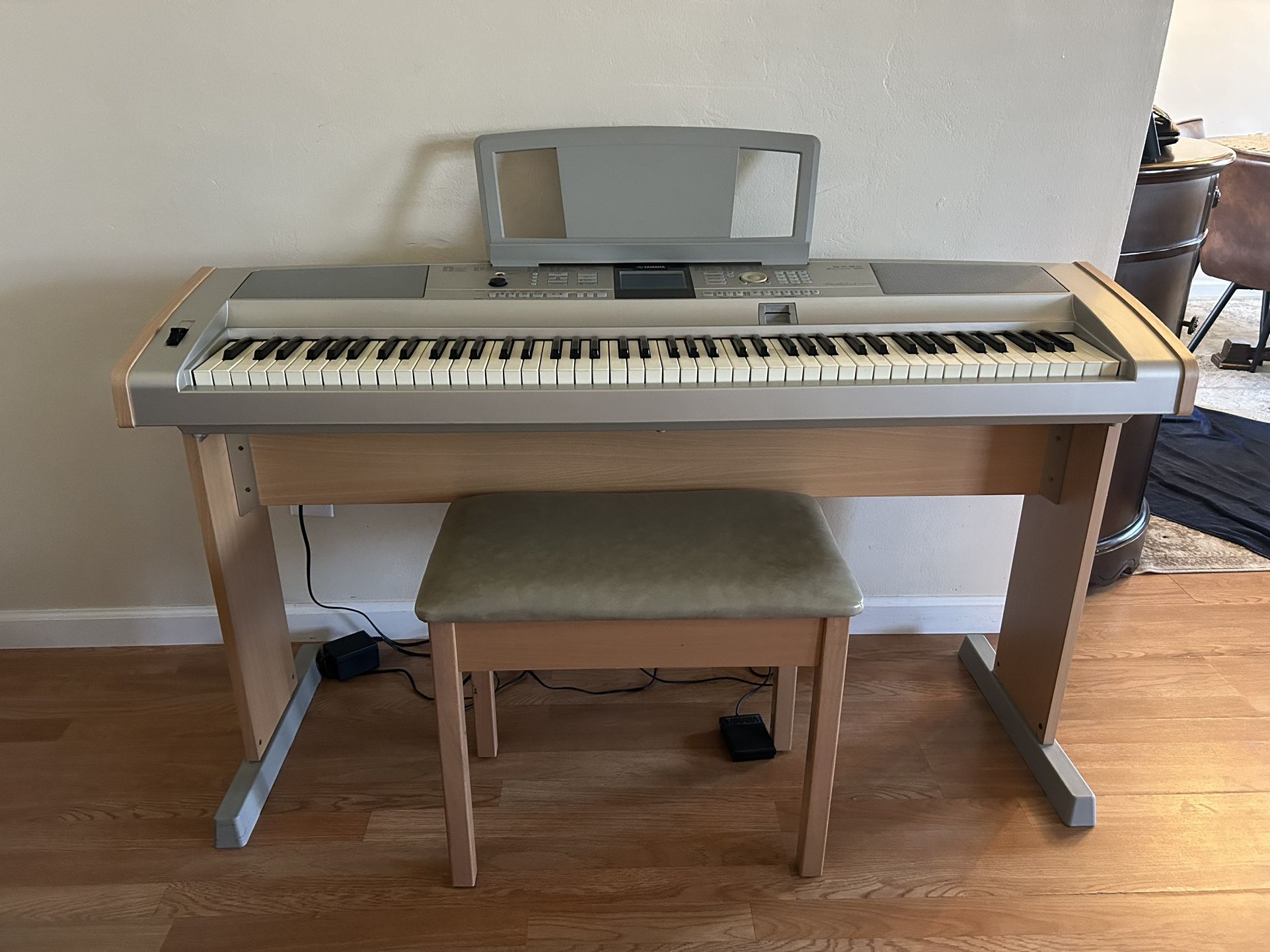 YAMAHA Portable Grand DGX-505 for Sale in Chula Vista, CA - OfferUp