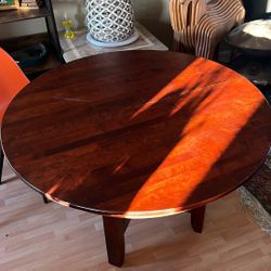 Expandable Solid Wood Dining & Poker Table (48”–68”) – Made in Canada