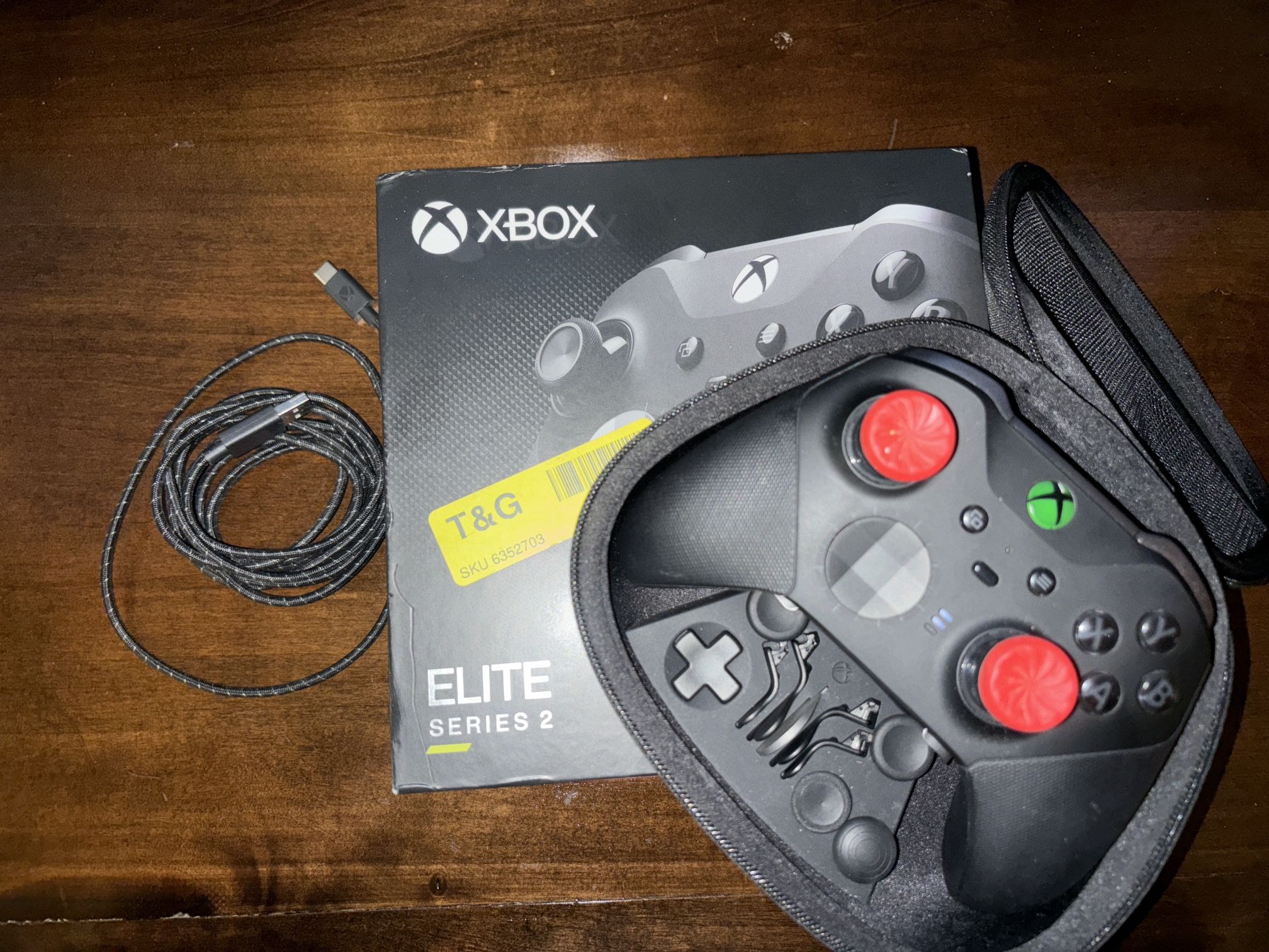 Xbox Controller Series 2 Elite With Extras