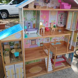 4 Foot Tall Doll House With Furniture.  