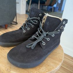 New Hiking Shoes, Light Weight