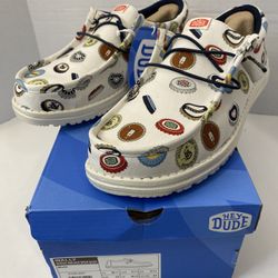 New in Box Hey Dude Men’s Sz 11 Wally Spring Breakr Beer Bash Canvas Casual Shoes Slip On Sneakers