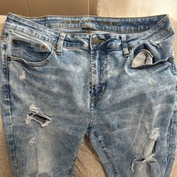 Men Ripped Jeans American Eagle 34 X 30