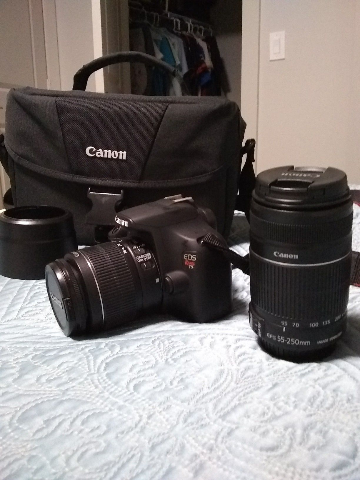 Canon T5 + lenses 18-55mm & 55-250mm
