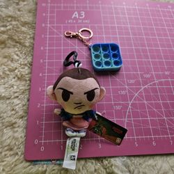 STRANGER THINGS ELEVEN "EL"/JANE HOPPER Plush Keychain + FREEBIE 