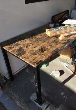 Table w 4 chairs fake marble top lightweight $20