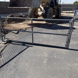 Heavy duty chain link gate/door 4’x10’