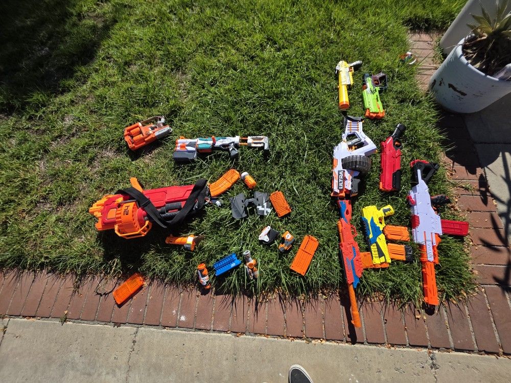 Nerf Gun Lot