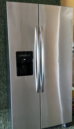 Amana Refrigerator