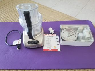 Kitchen Aid Food Processor and Accessories