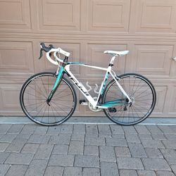 FUJI SUPREME 2.0 CARBON 53 CM ROAD BIKE LIKE NEW ( CHECK MY OTHER BIKES)