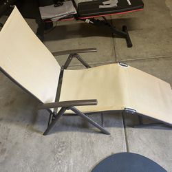 4 Folding Pool/Lawn Chairs 