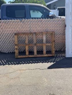 Free Items - pallets and freezer door (scrap metal)