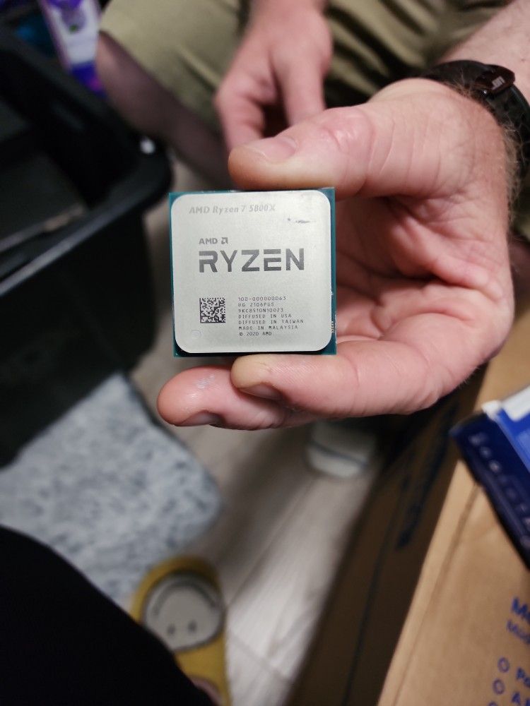 Ryzen 7 5800 X