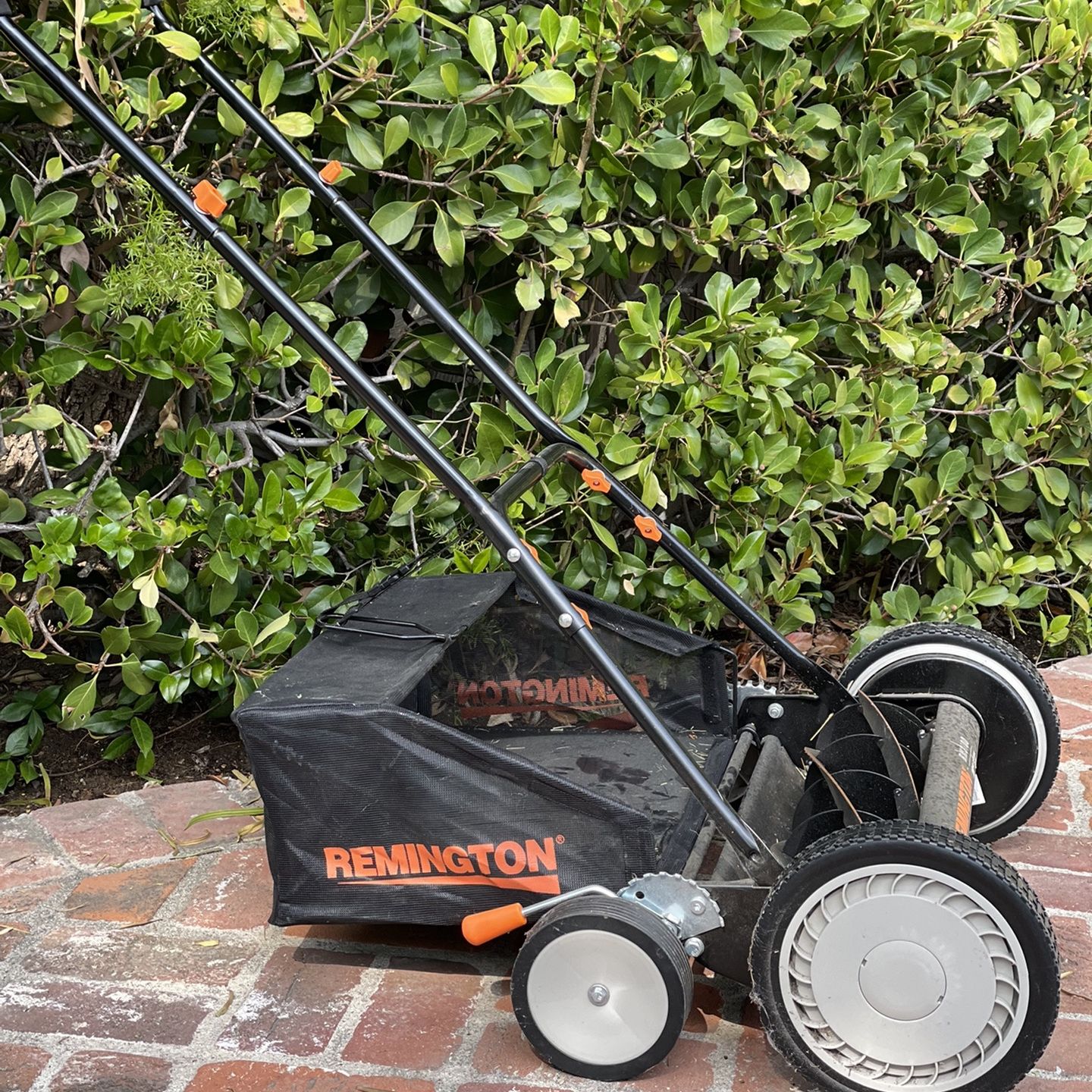 Remington Manual mower for Sale in Pasadena CA OfferUp