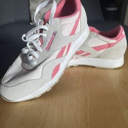 Reebok Tennis Shoes 