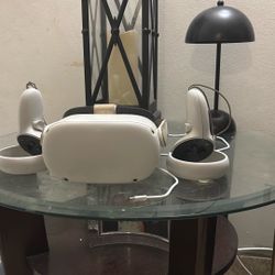 Quest Two Vr Head Set 