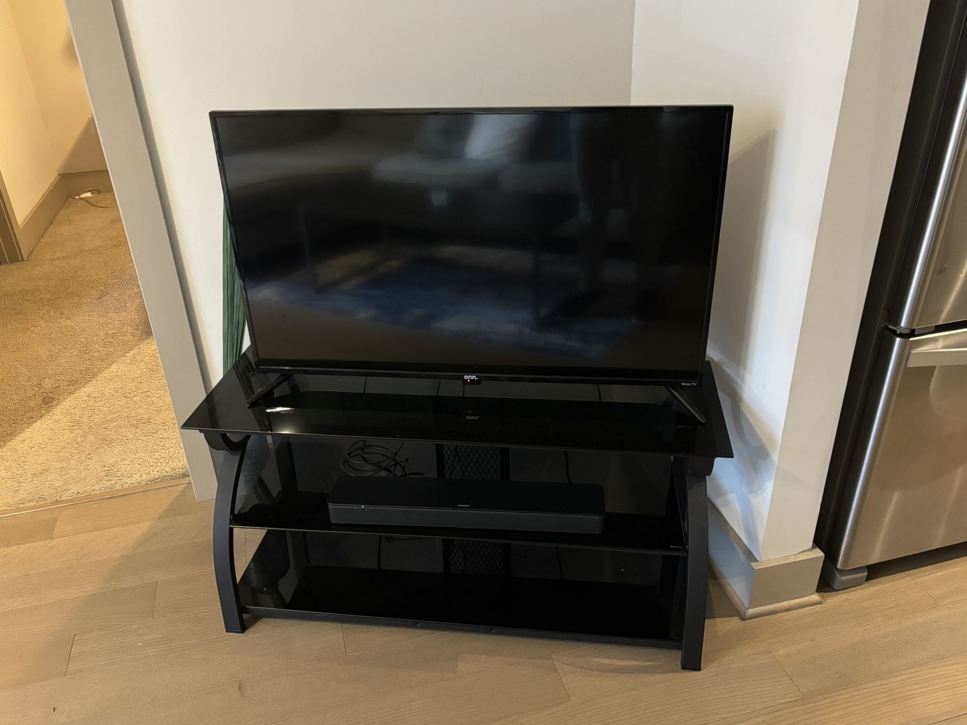 42 Inch TV And Stand