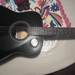 Yamaha Guitar 
