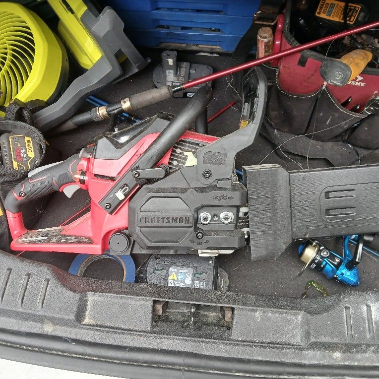 Bran New 18 Crafman Chainsaw