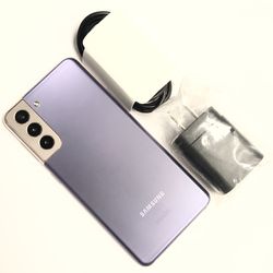 Samsung galaxy s21 5g 128 gb unlocked , sold with store warranty 