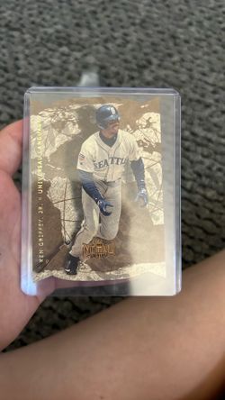 Metal Universe 1998 Ken Griffey Jr Numbered To 20