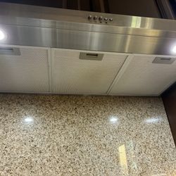Light Usage 36” Under cabinet Hood