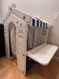 KIDS PLAYHOUSE