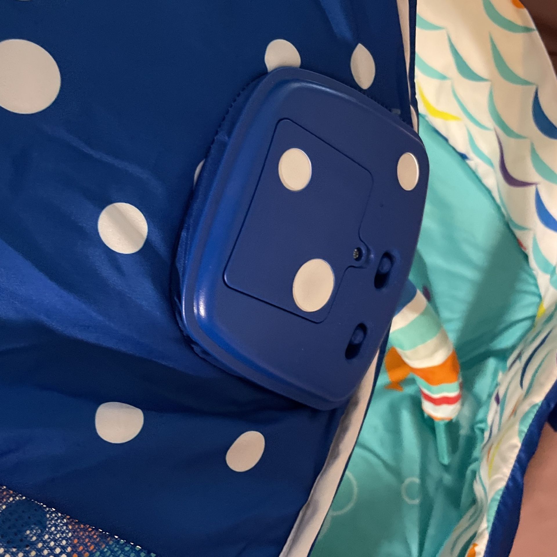Bright Starts Finding Nemo Mr. Ray Ocean Lights & Music Gym