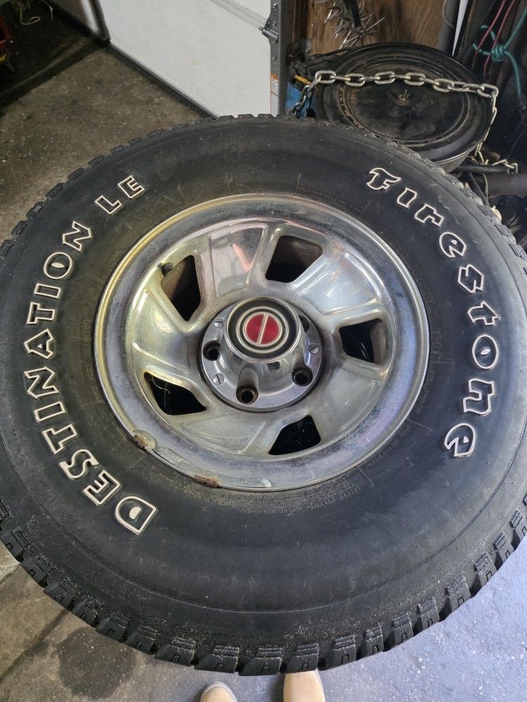 Ford Bronco 5 Lug Wheels