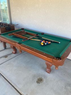 Pool table