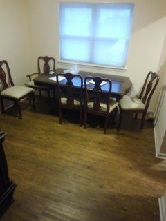 Nice dining room table. Seats 8. Has 2 leafs. 5 chairs. Really nice set.