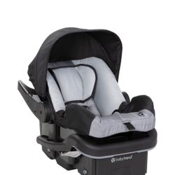 Gently Use Baby Trend Car Seat And Base 