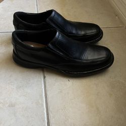 Black Everyone’s Dress Shoes Size 12