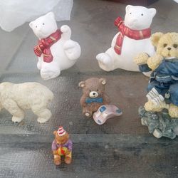 Nice 18 Piece Teddy Bear Collection And A Few Friends!
