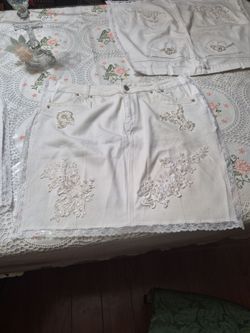White aprons