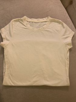 tees , short sleeve size M
