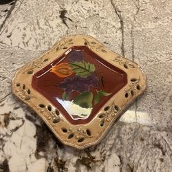 Decorative Plate $15 MAKE ME AN OFFER!!!!