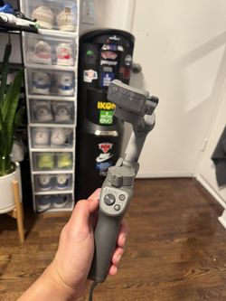 DJI Osmo Mobile 3 